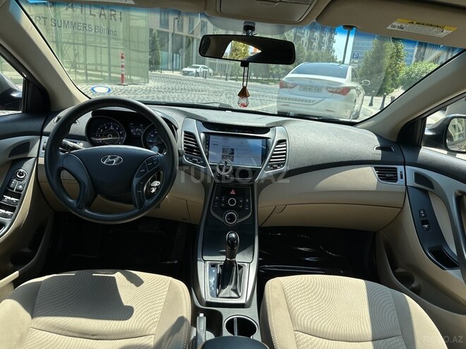 Hyundai Elantra 2015, 144,841 km - 1.8 l - Bakı