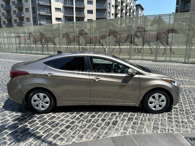 Hyundai Elantra 2015, 144,841 km - 1.8 l - Bakı