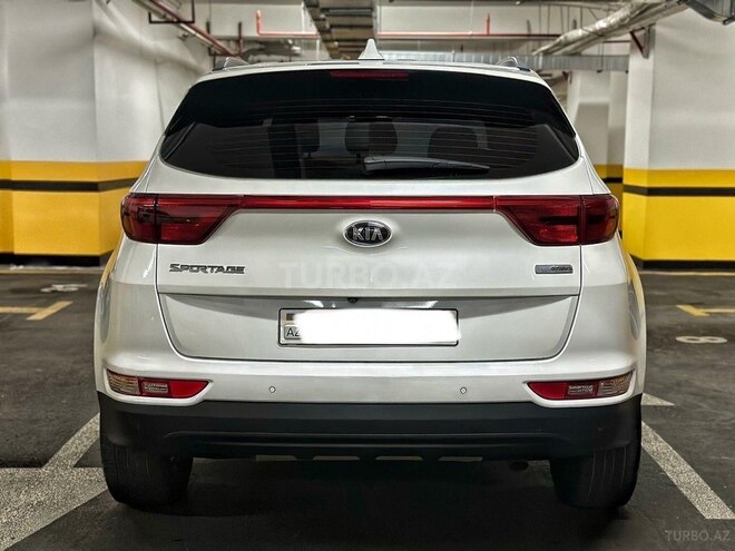Kia Sportage 2017, 96,000 km - 2.0 l - Bakı