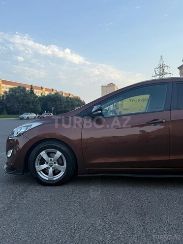 Hyundai i30 2013, 254,700 km - 1.4 l - Bakı