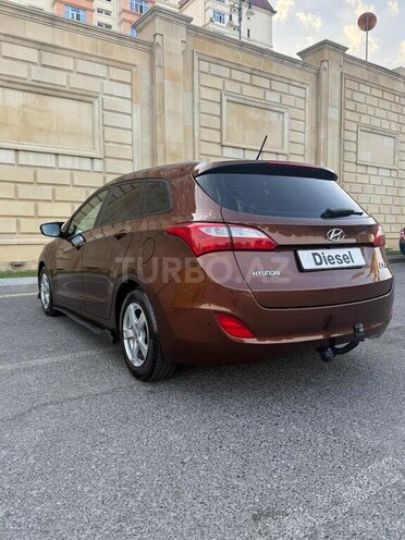 Hyundai i30 2013, 254,700 km - 1.4 l - Bakı