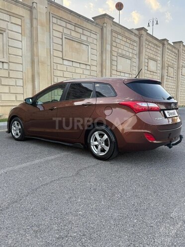 Hyundai i30 2013, 254,700 km - 1.4 l - Bakı