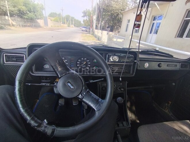 LADA (VAZ) 2107 1998, 200,000 km - 1.6 л - Yevlax