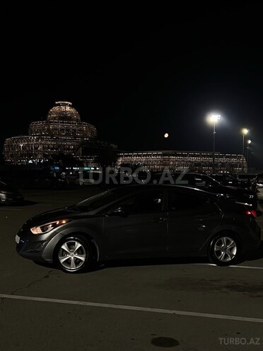 Hyundai Elantra 2015, 189,903 km - 1.8 л - Bakı