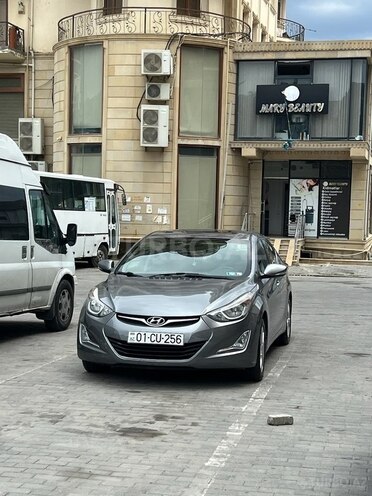 Hyundai Elantra 2015, 189,903 km - 1.8 л - Bakı