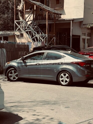 Hyundai Elantra 2015, 189,903 km - 1.8 л - Bakı