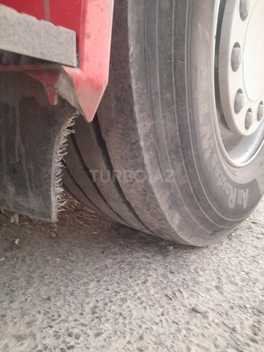 Renault Magnum 2009, 1,350,000 km - 0.5 l - Mingəçevir