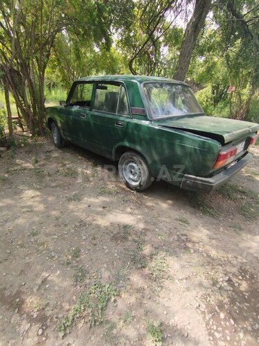 LADA (VAZ) 2107 1998, 200,000 km - 1.6 л - Yevlax