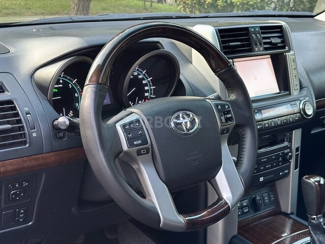 Toyota Land Cruiser Prado 2011, 261,000 km - 4.0 l - Bakı