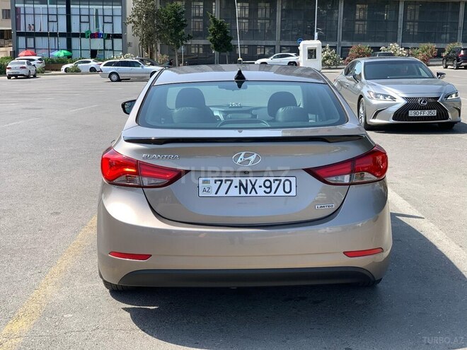 Hyundai Elantra 2015, 166,000 km - 1.8 l - Bakı