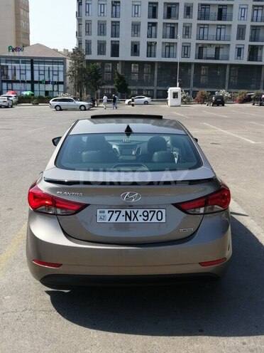 Hyundai Elantra 2015, 166,000 km - 1.8 l - Bakı