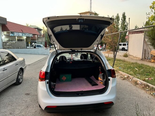 Kia  2012, 305,000 km - 1.4 l - Ağcabədi