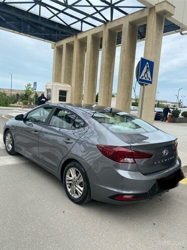 Hyundai Elantra 2019, 178,000 km - 2.0 l - Bakı