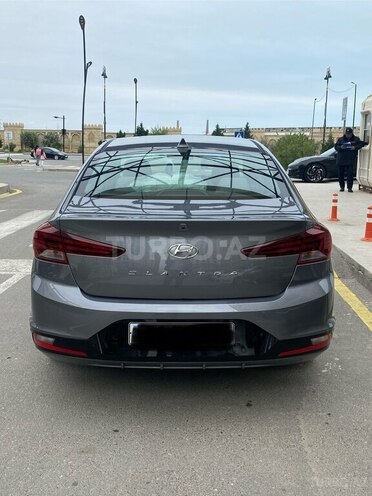 Hyundai Elantra 2019, 178,000 km - 2.0 l - Bakı