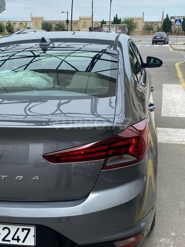 Hyundai Elantra 2019, 178,000 km - 2.0 l - Bakı