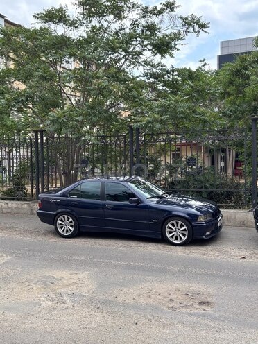 BMW 320 1997, 388,000 km - 2.0 l - Bakı