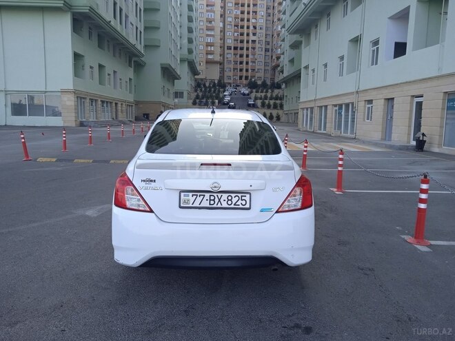 Nissan Versa 2016, 137,000 km - 1.6 l - Bakı