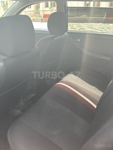 Toyota Corolla 2006, 155,000 km - 1.4 l - Xaçmaz