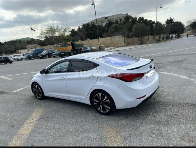 Hyundai Avante 2014, 227,000 km - 1.6 l - Bakı