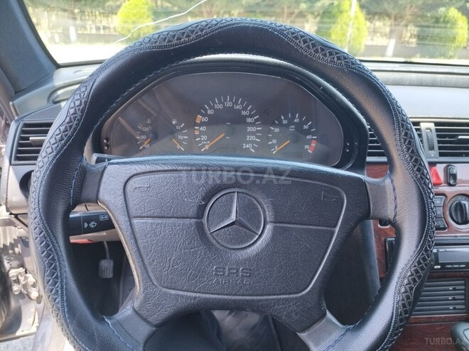Mercedes C 180 1998, 600,000 km - 1.8 l - İmişli
