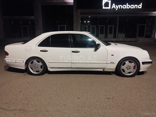 Mercedes E 280 1996, 499,999 km - 2.8 л - Bakı