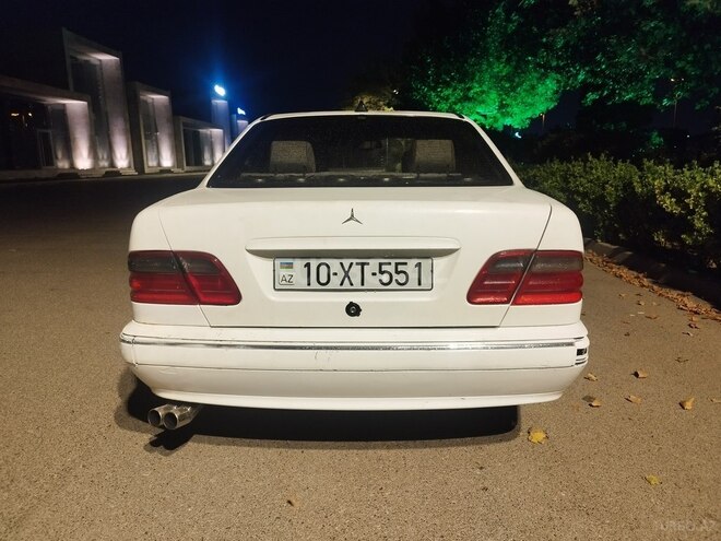 Mercedes E 280 1996, 499,999 km - 2.8 л - Bakı