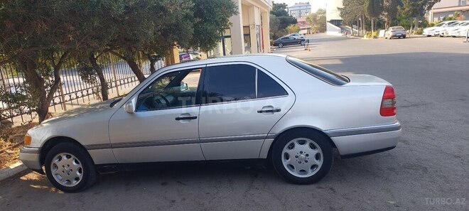 Mercedes C 180 1994, 240,000 km - 1.8 l - Bakı
