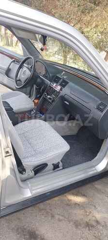 Mercedes C 180 1994, 240,000 km - 1.8 l - Bakı