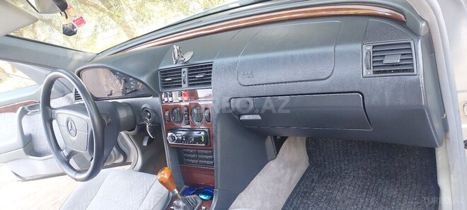 Mercedes C 180 1994, 240,000 km - 1.8 l - Bakı