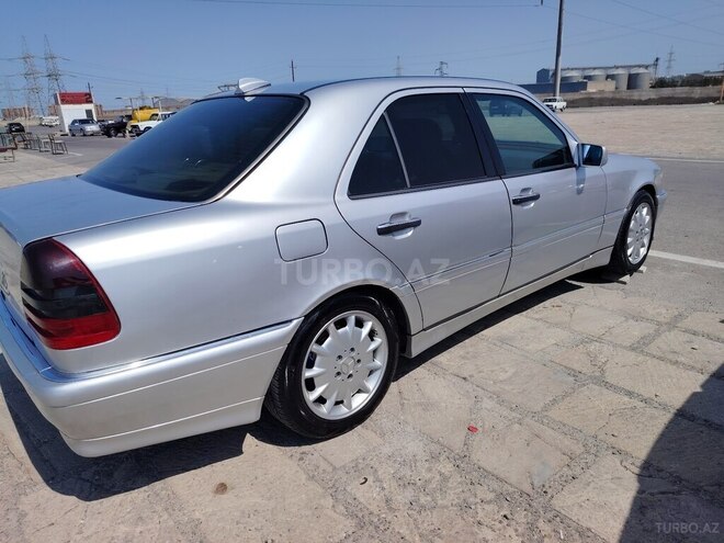 Mercedes C 230 1998, 398,000 km - 2.3 l - Bakı