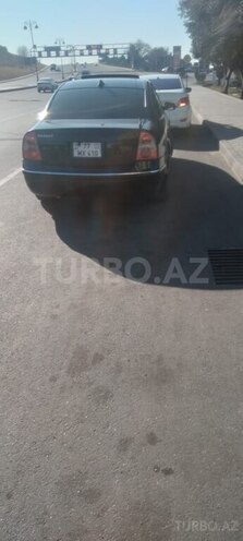 Volkswagen Passat 2003, 345,000 km - 1.8 l - Bakı