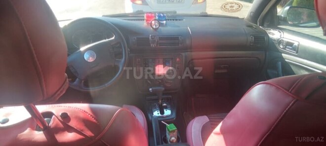 Volkswagen Passat 2003, 345,000 km - 1.8 l - Bakı