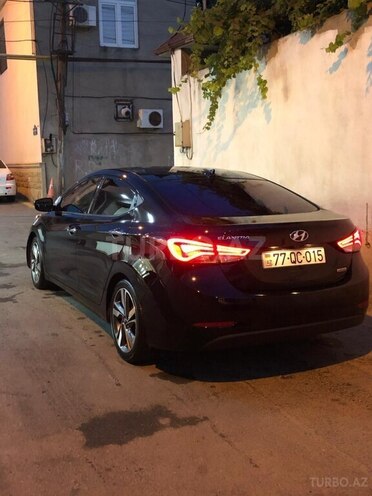 Hyundai Elantra 2015, 241,400 km - 1.8 l - Bakı