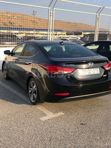 Hyundai Elantra 2015, 241,400 km - 1.8 l - Bakı