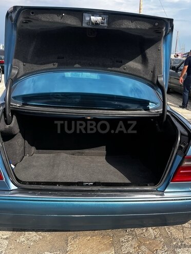 Mercedes E 200 1997, 450,000 km - 2.0 l - Xırdalan