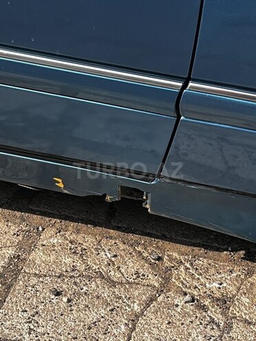 Mercedes E 200 1997, 450,000 km - 2.0 l - Xırdalan