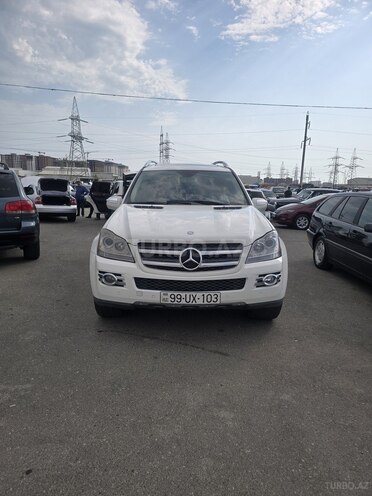 Mercedes GL 450 4MATIC 2009, 249,925 km - 4.7 л - Bakı