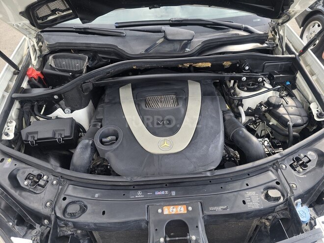 Mercedes GL 450 4MATIC 2009, 249,925 km - 4.7 л - Bakı