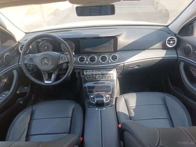 Mercedes E 220 d 2016, 203,600 km - 2.0 l - Bakı