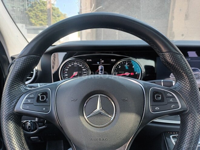 Mercedes E 220 d 2016, 203,600 km - 2.0 l - Bakı