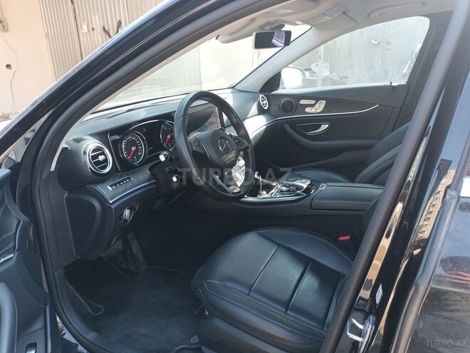 Mercedes E 220 d 2016, 203,600 km - 2.0 l - Bakı
