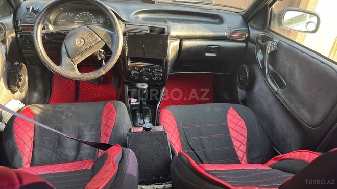Opel Astra 1994, 313,076 km - 1.6 l - Bakı