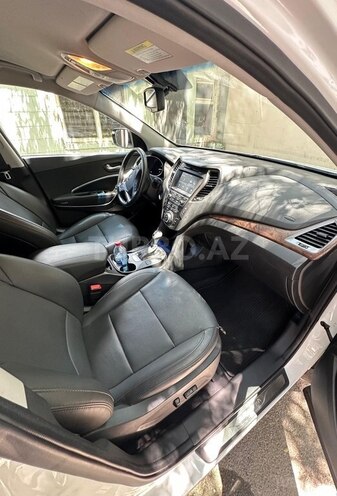 Hyundai Santa Fe 2017, 670,000 km - 2.0 л - Bakı
