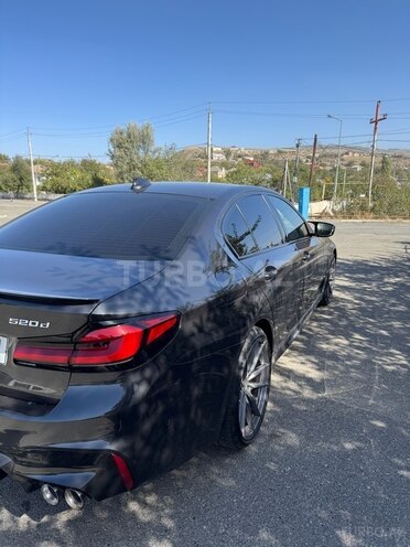 BMW 520 2018, 130,000 km - 2.0 l - Bakı