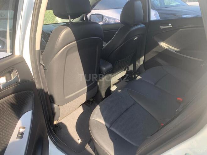 Hyundai Accent 2016, 110,300 km - 1.4 l - Bakı