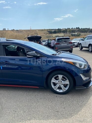 Hyundai Elantra 2015, 219,000 km - 1.8 l - Bakı