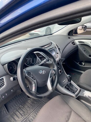 Hyundai Elantra 2015, 219,000 km - 1.8 l - Bakı