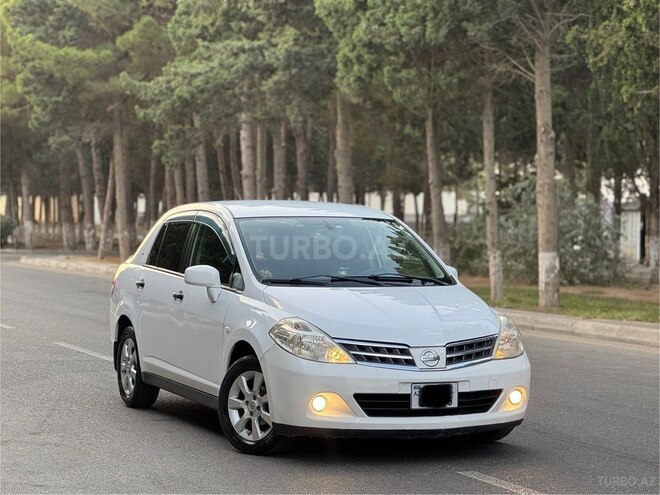 Nissan Tiida 2011, 220,000 km - 1.5 л - Bakı