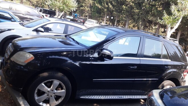 Mercedes ML 350 4MATIC 2010, 208,000 km - 3.5 l - Bakı