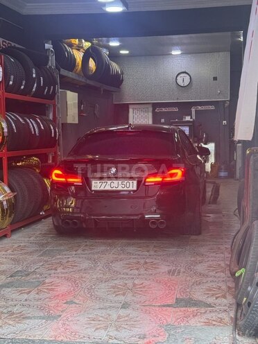 BMW 528 2012, 240,000 km - 2.0 l - Bakı
